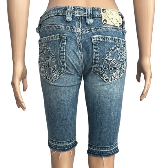 Miss Me Embellished Distressed Medium-Wash Shorts |27 - Picture 8 of 15